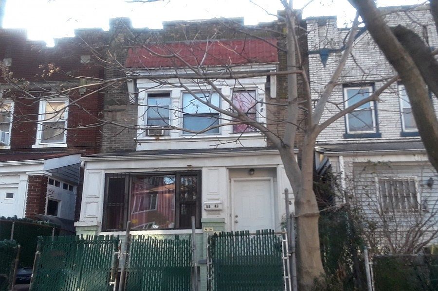 1st image of 8848 162nd St