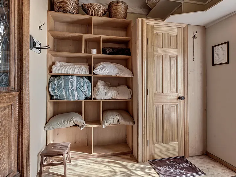 Lots of storage in entrance foyer.