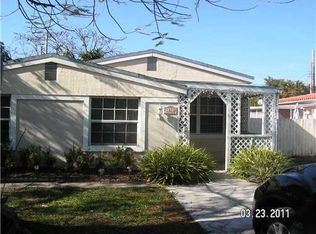1371 NE 178th St, North Miami Beach, FL 33162