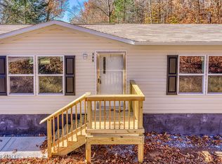 365 Harmon Ln, Lenoir City, TN 37771