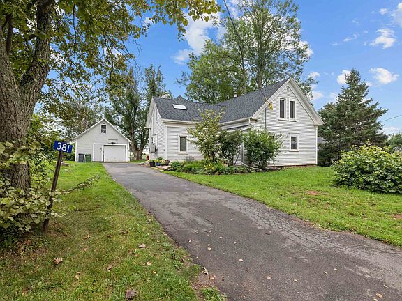 3rd image of 381 Pownal Rd