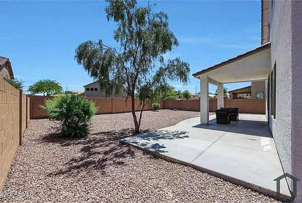 6635 S 45th Gln — Photo 36
