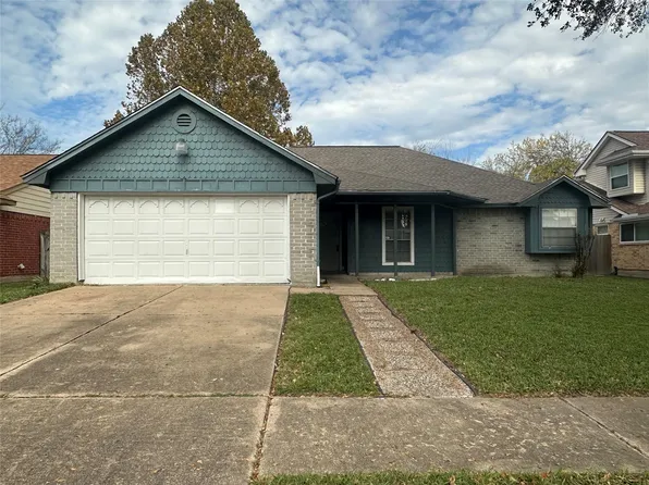 10510 Clear Cove Ln, Houston, TX 77041