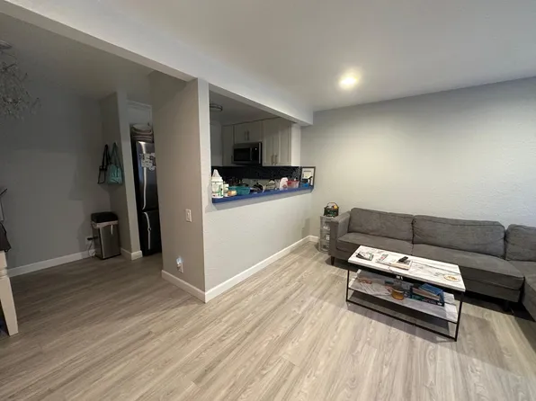 1381 S Walnut St Unit 2003, Anaheim, CA 92802