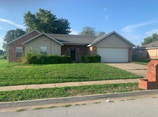 916 Josie Kate Ln, Springdale, AR 72764