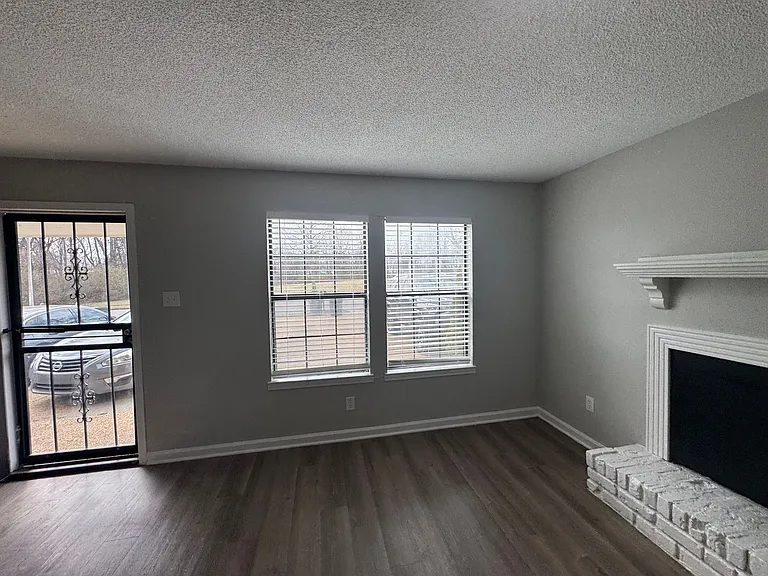 3546 Christine Rd — Photo 17