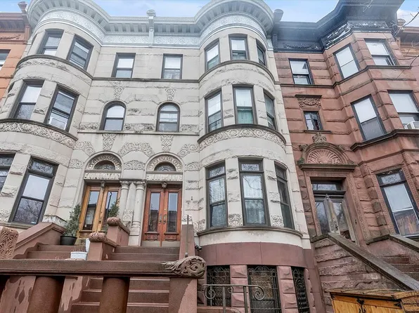 264 Decatur St, Brooklyn, NY 11233