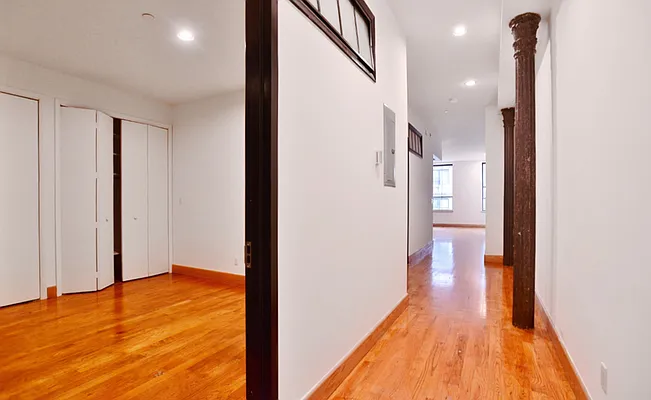 Rented by J Misrahi Realty Corp | media 27