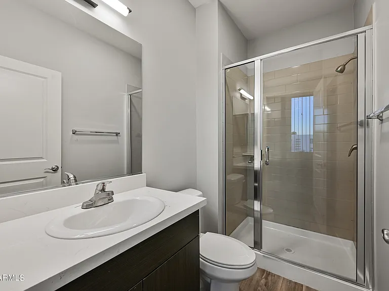 1023 W 5th St #1025 — Photo 18
