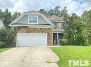 6100 Amber Bluffs Cres, Raleigh, NC 27616