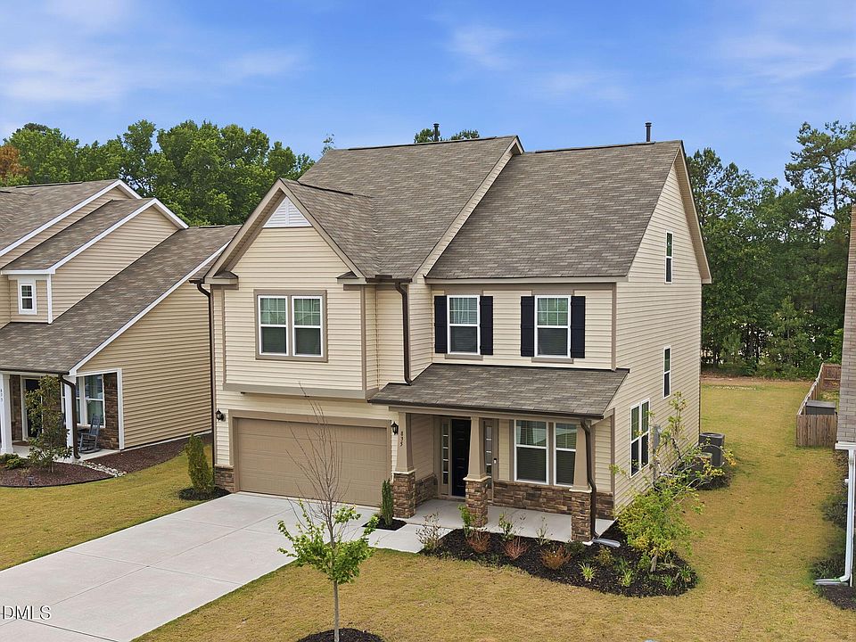 1st image of 835 Golden Plum Ln