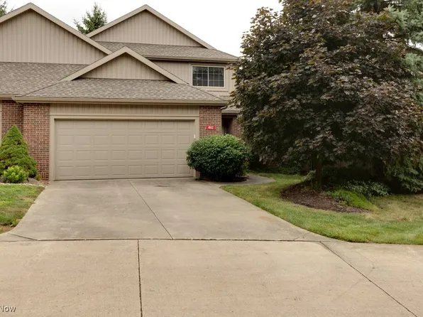 482 Dottie Ct #105, Tallmadge, OH 44278