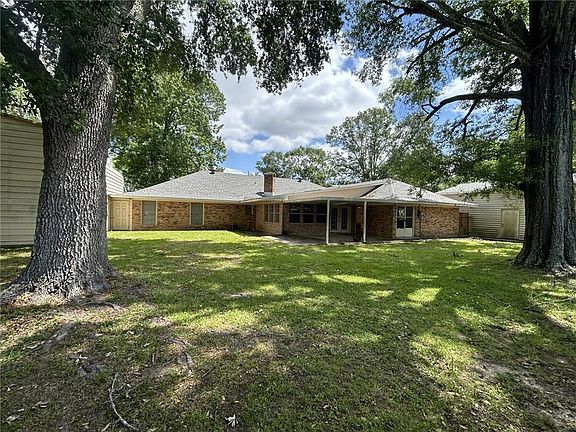2nd image of 373 Scenic Dr
