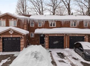 38 Kenwell Cres #2, Barrie, ON L4N0Z6