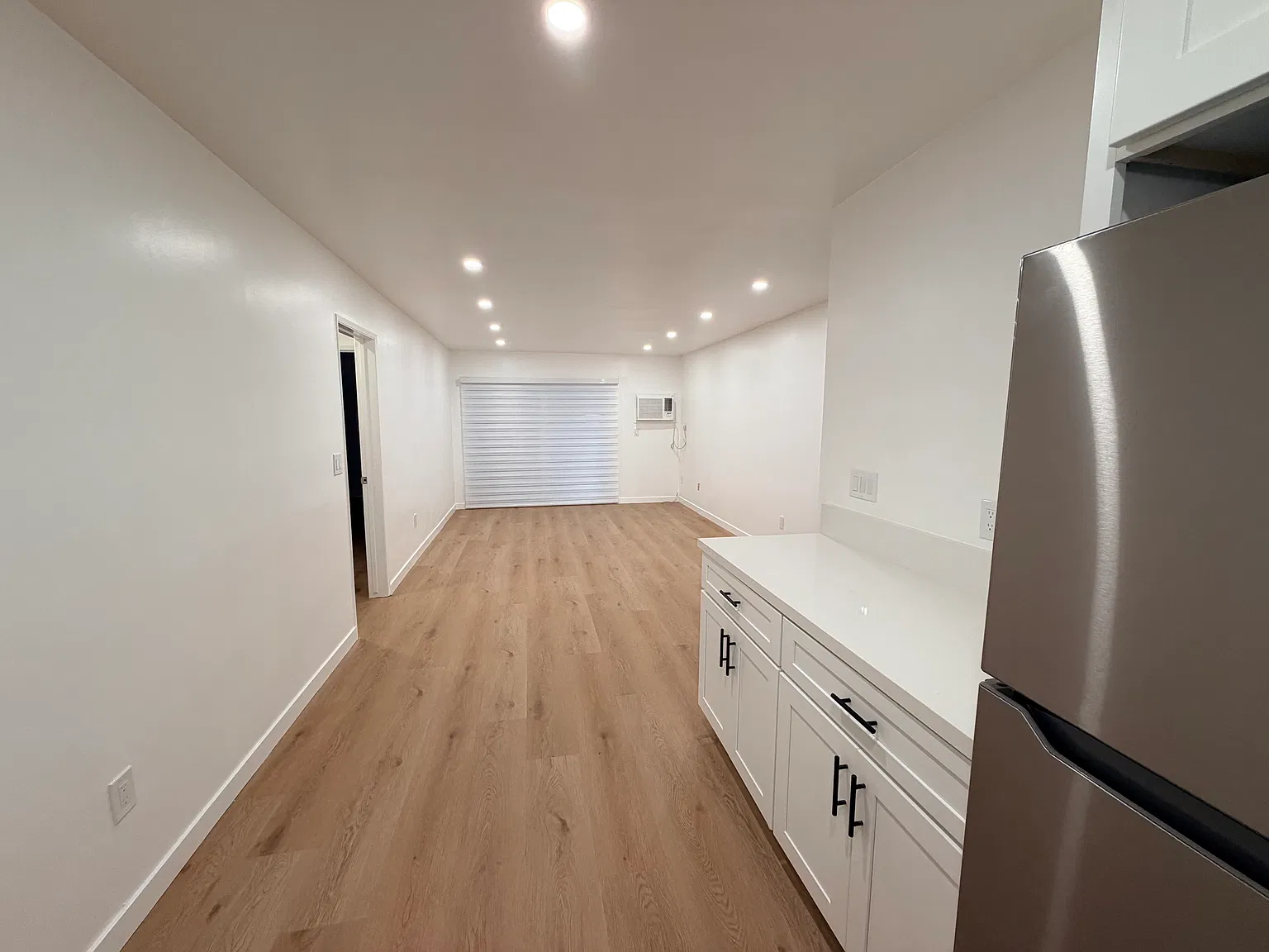 1 bed, 680 sqft, $2,100 — Photo 4