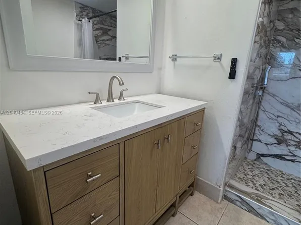 8500 Sunrise Lakes Blvd APT 103, Fort Lauderdale, FL 33322
