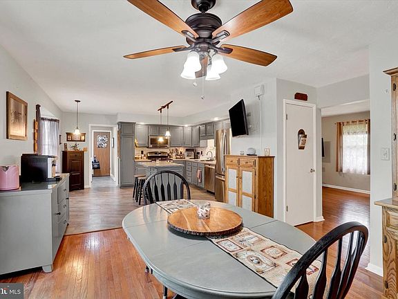 5th image of 213 Lartry Dr