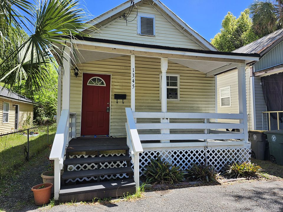 1st image of 1345 Palmetto St