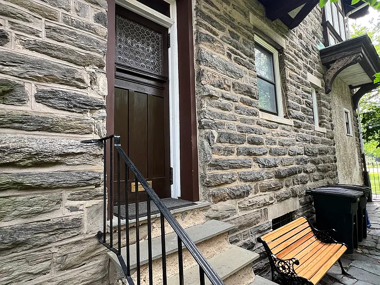 250 W Tulpehocken St #3 — Photo 12