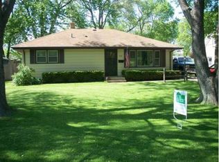 328 N River St, Montgomery, IL 60538