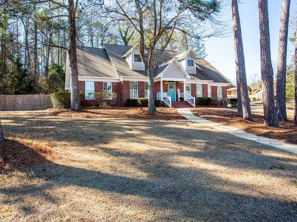 94 Clark Hill Dr, Eufaula, AL 36027