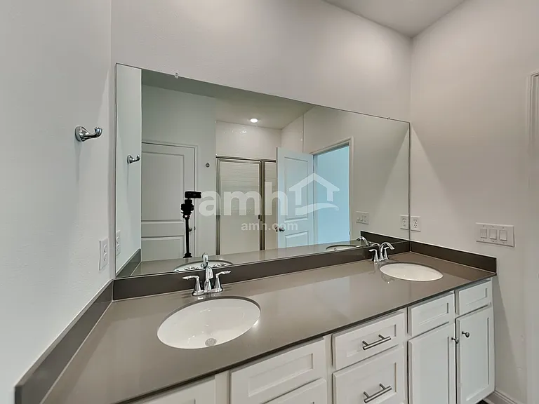 5447 Boulder Creek Cv — Photo 19
