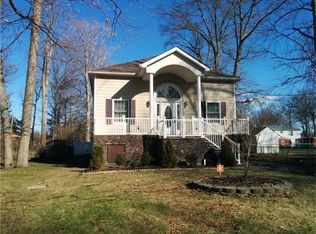 695 Spruce Rd, North Brunswick, NJ 08902