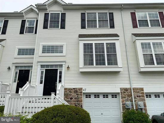 47 Narragansett Ln, East Fallowfield, PA 19320