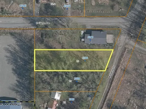 3380 N Hilltop Dr, Palmer, AK 99645