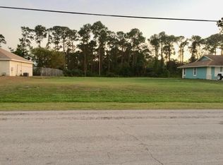 810 SE Walters Ter, Port Saint Lucie, FL 34983
