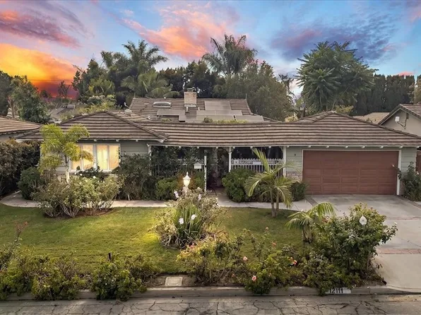 12111 Nieta Dr, Garden Grove, CA 92840