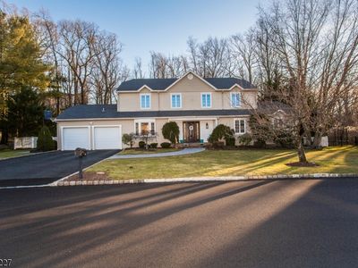15 Windridge Dr, North Caldwell Boro, NJ, 07006