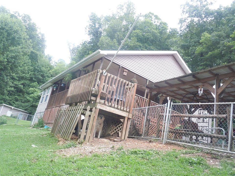 1st image of 101 Oak Dr