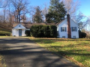 5296 Merry Oaks Rd, The Plains, VA 20198