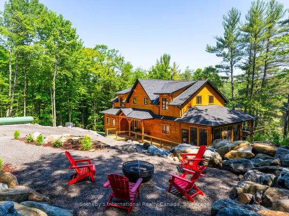 1213 Camp Jackson Rd #15, Muskoka Lakes, ON P0C 1A0