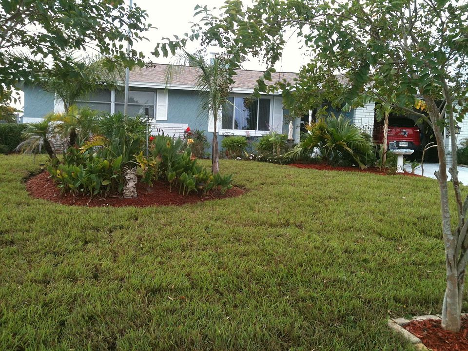 Front view / New Roof 