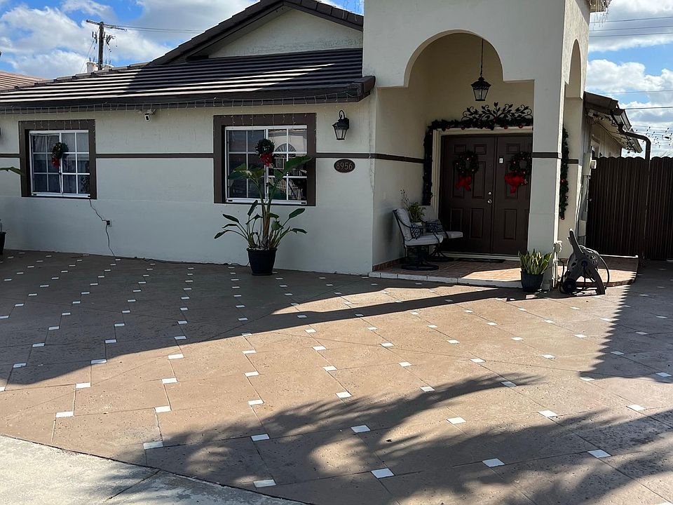 1st image of 8956 NW 111th Ter