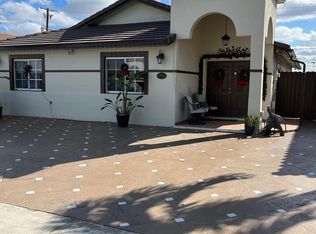 8956 NW 111th Ter, Hialeah Gardens, FL 33018