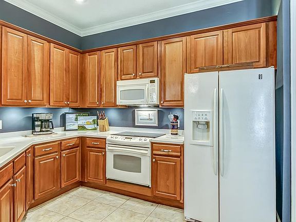 4th image of 95096 Barclay Pl Unit C