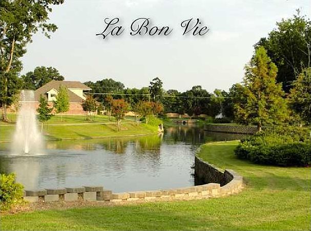 2nd image of 604 N Montauban Drive