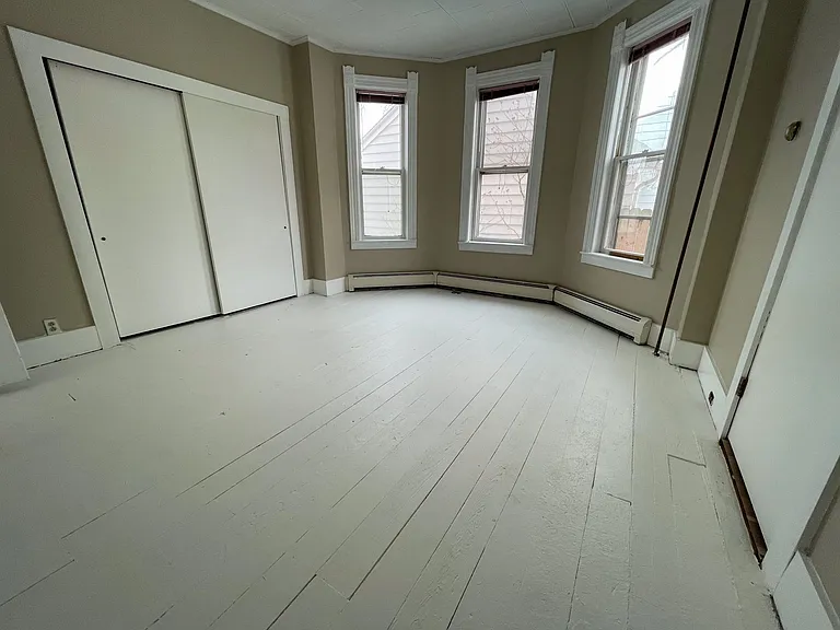 55 Oak St #1 — Photo 11
