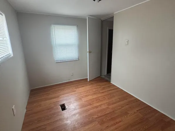 230 Happy Hollow Ln, Worthville, KY 41098