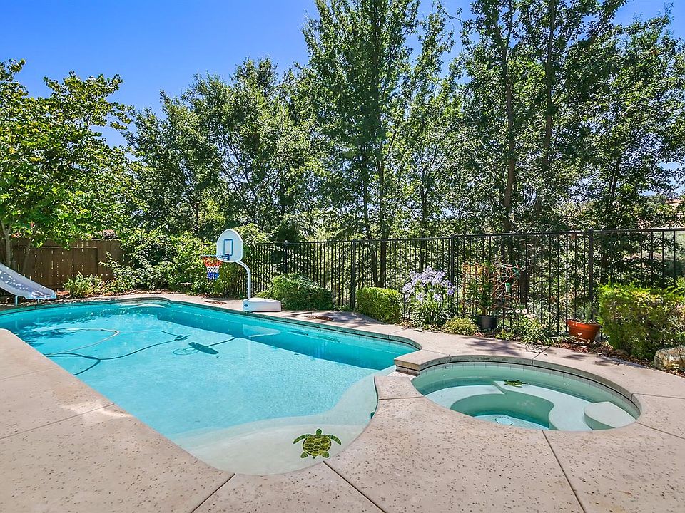 1st image of 1816 Swinton Dr