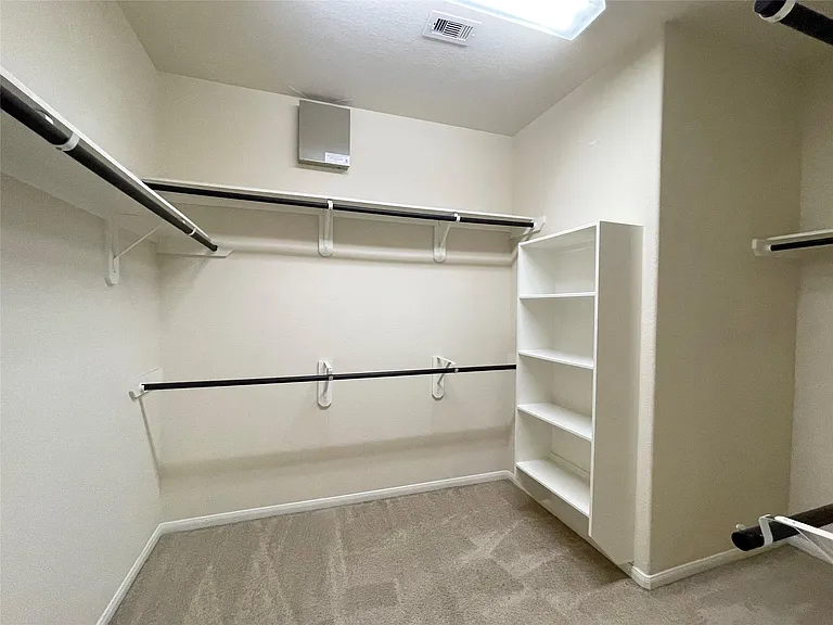 3010 Overbrook Meadow Ln — Photo 16