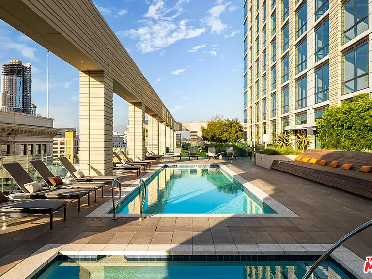 400 S Broadway Ave #1608 — Photo 14