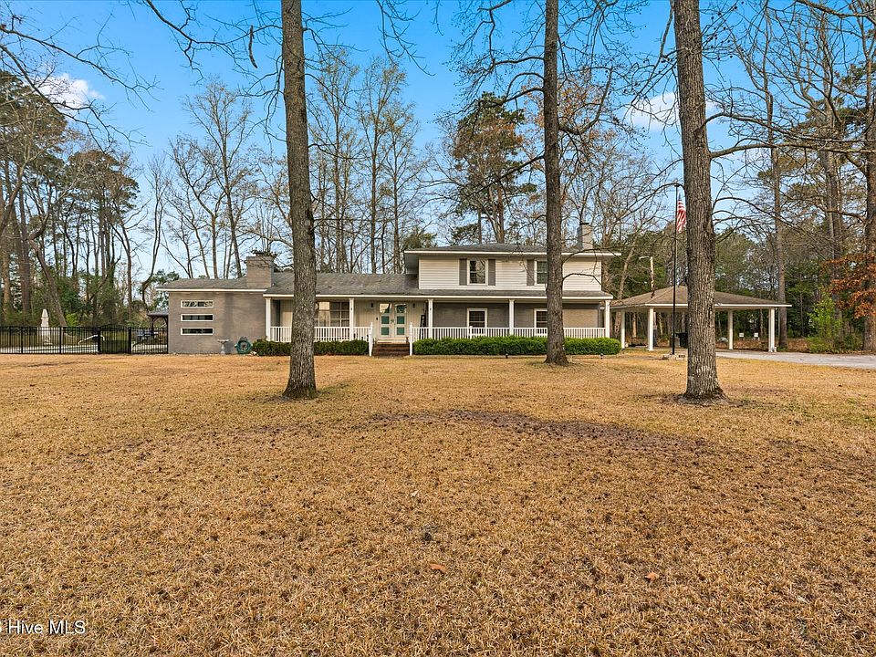 1st image of 1203 Turnpike Road