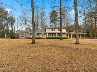 1203 Turnpike Road, Laurinburg, NC 28352