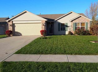 1024 Amber Willow Way, Huntertown, IN 46748