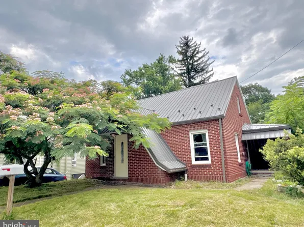21 Centennial St, Frostburg, MD 21532