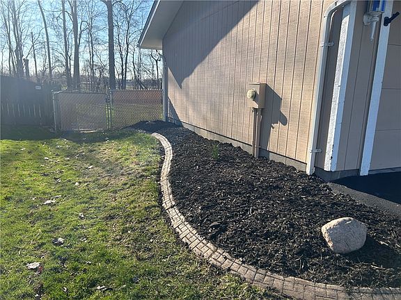 2nd image of 187 Pearson Ln
